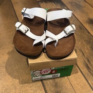 White Mountain Womens White and Brown Sandals